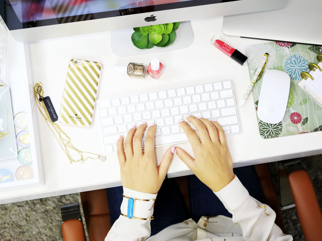 松本市でホームページ制作を依頼する場合の費用相場【2026年版】